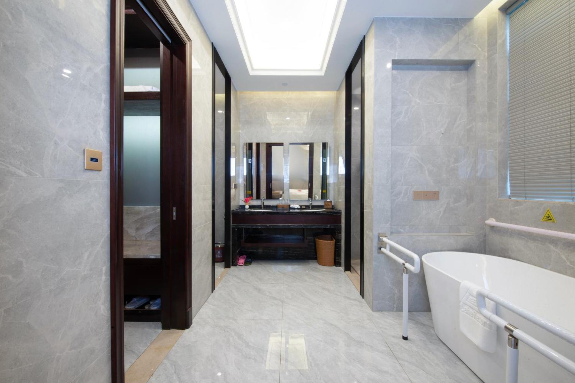 Shenzhen Silver Lake Conference Center Hotel Buitenkant foto